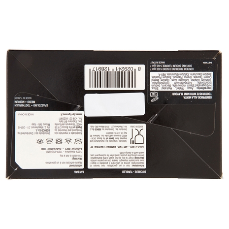 Juventus Dentifricio alla Menta 75 ml, Spazzolino Medio, Bicchiere, Fan Bag